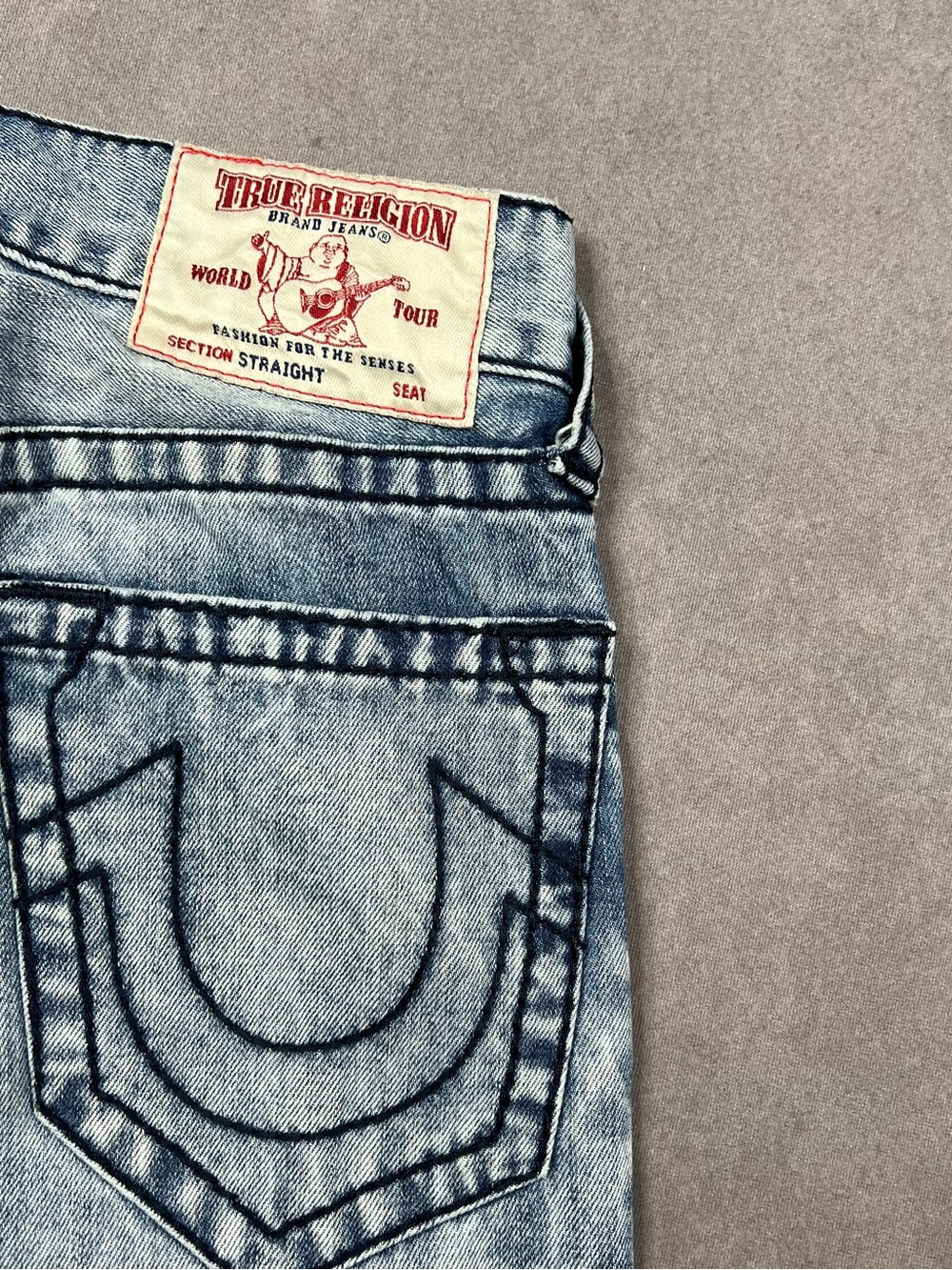 True Religion Men’s Light Wash Jeans - Picture 3 of 5